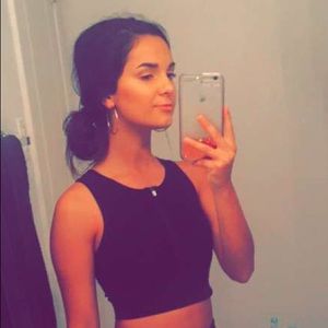 Meet your Posher, Sierra